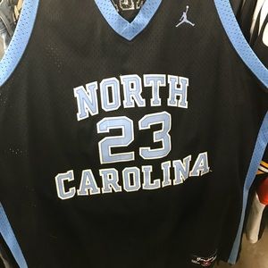North Carolina Micheal Jordan 23 jersey XXL